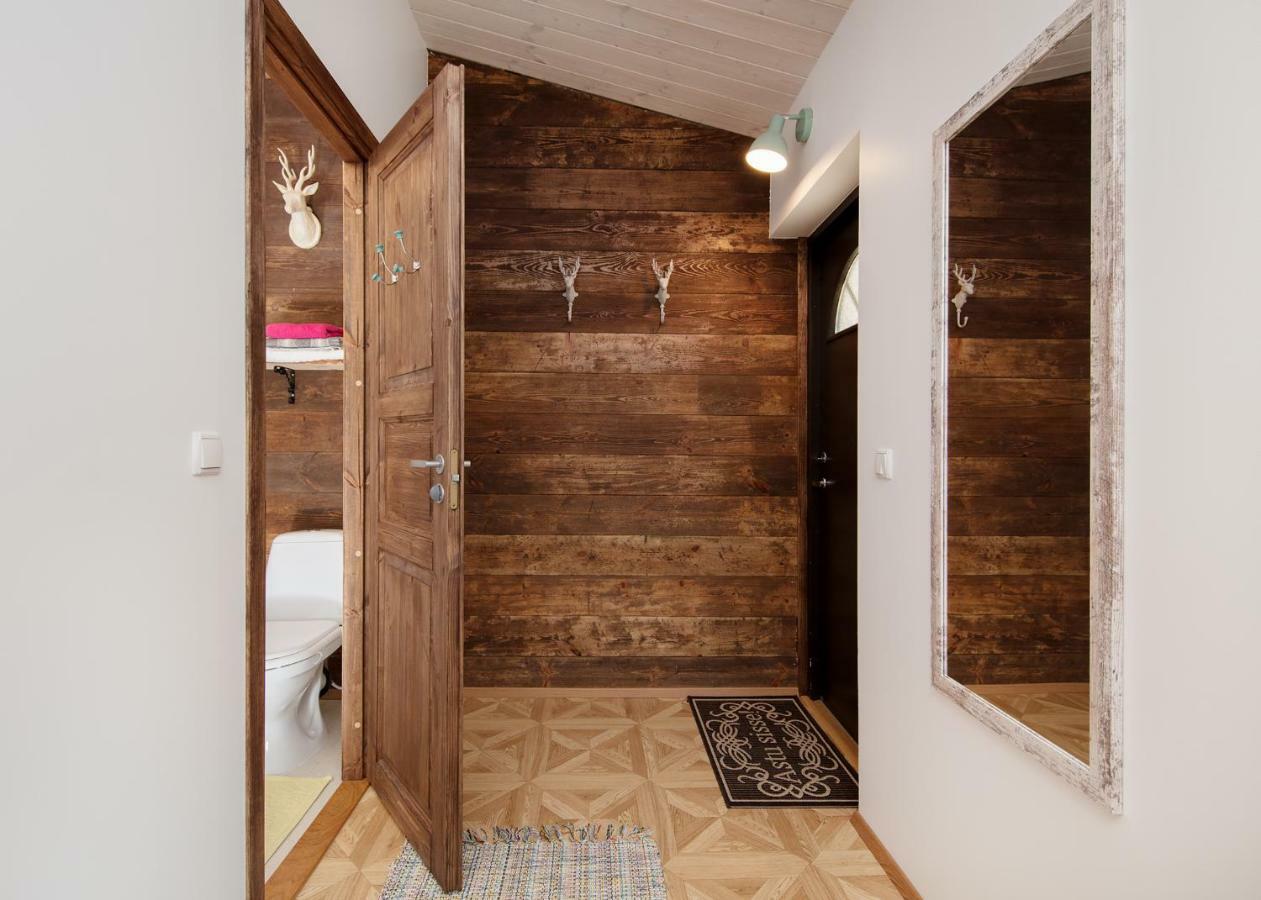 Cute Apartment, Next To Old Town, With Free Parking タリン エクステリア 写真