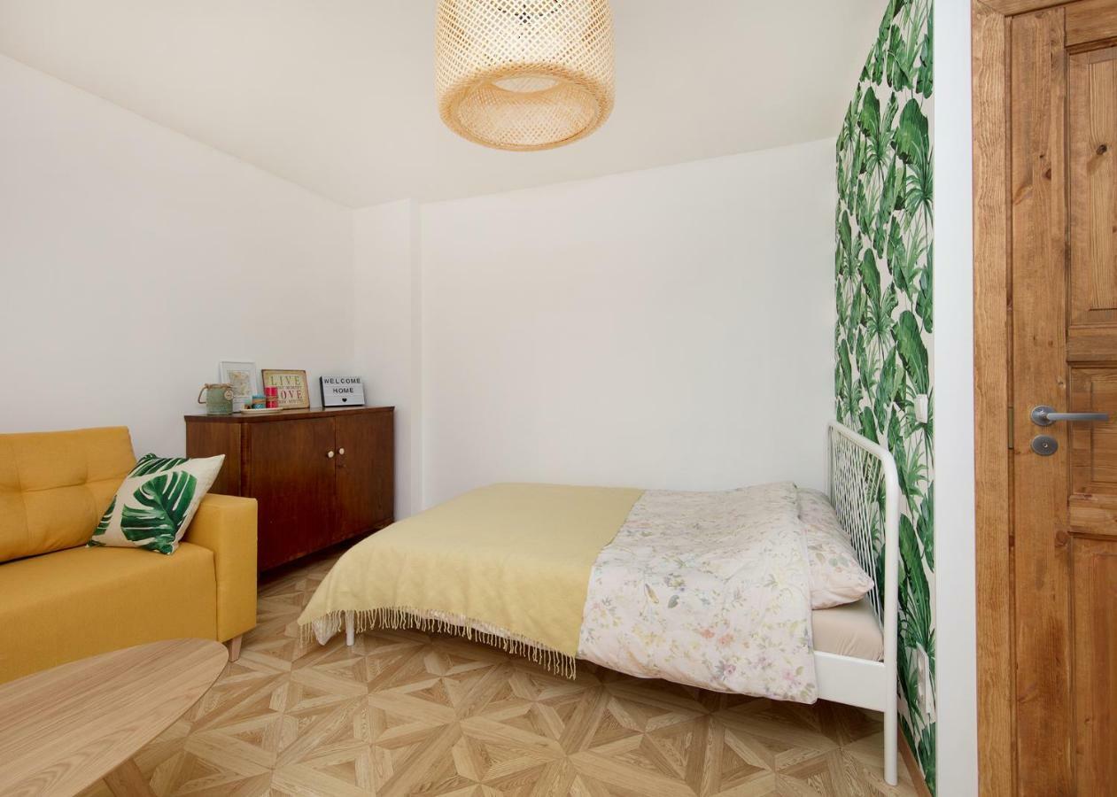 Cute Apartment, Next To Old Town, With Free Parking タリン エクステリア 写真