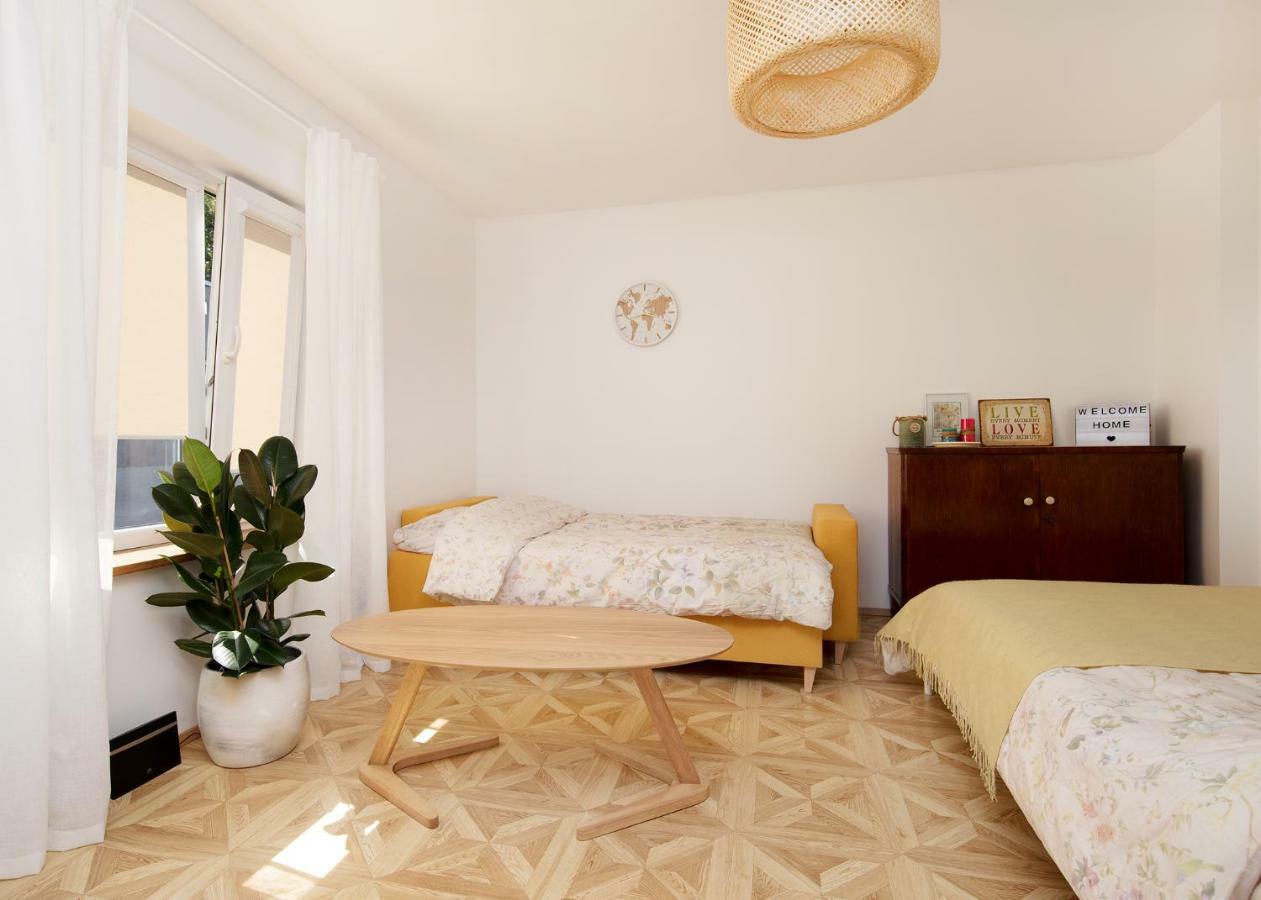 Cute Apartment, Next To Old Town, With Free Parking タリン エクステリア 写真
